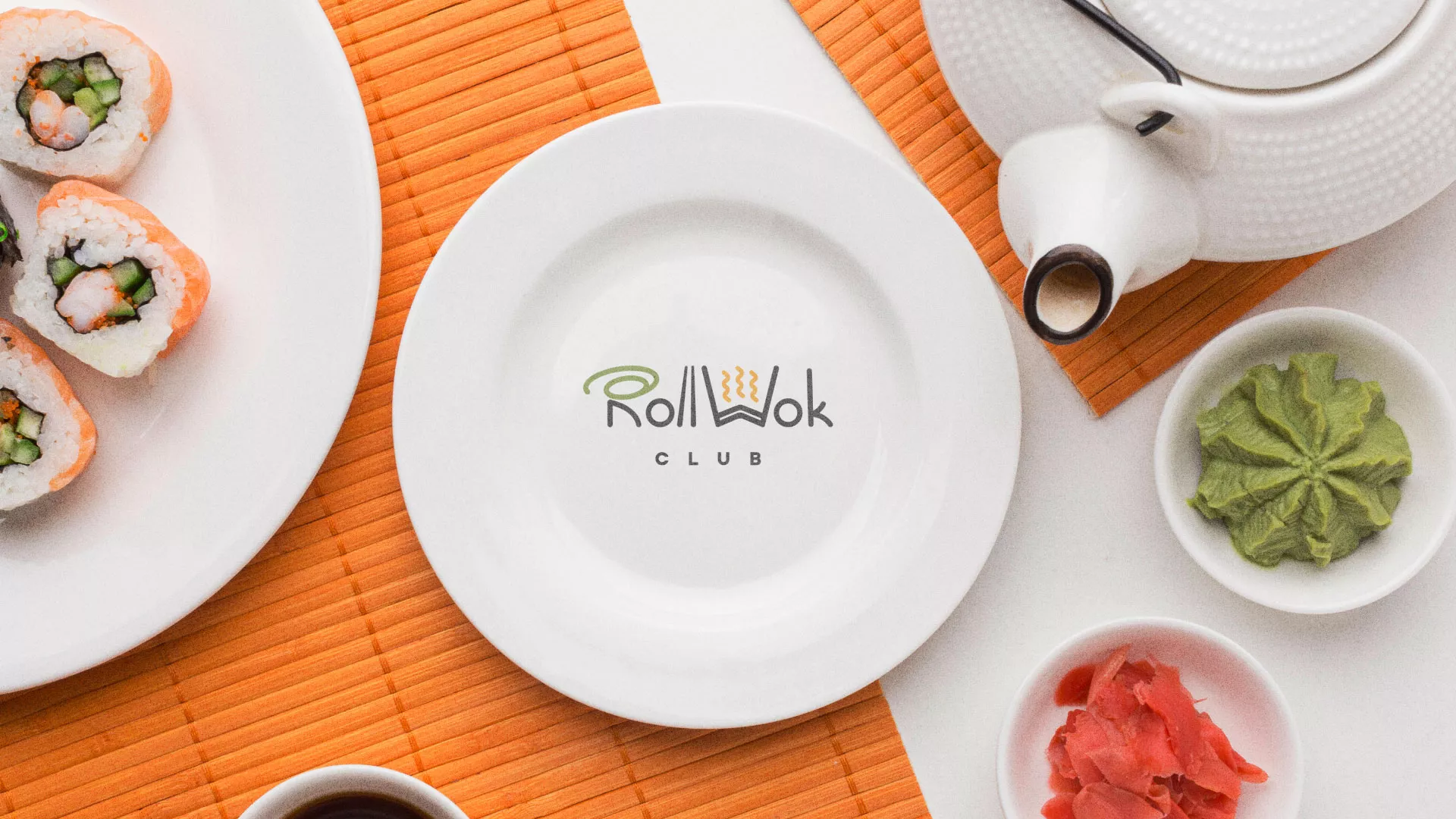 Разработка логотипа и фирменного стиля в Чаплыгине для суши-бара «Roll Wok Club» Разработка логотипа и фирменного стиля в Чаплыгине для суши-бара «Roll Wok Club»